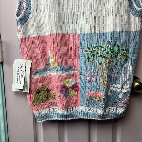 Vintage Knit Calendar Vest Size Large - Picture 11 of 11